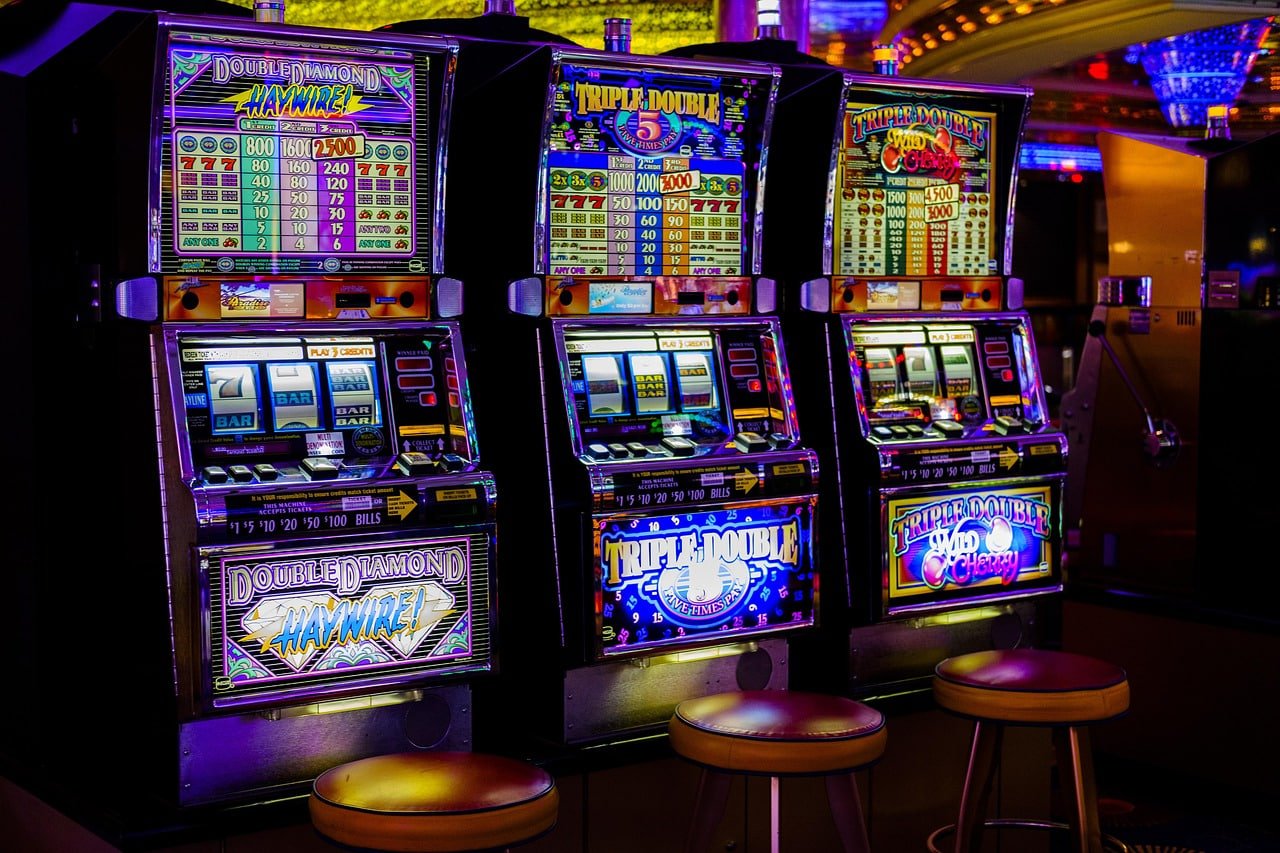 barmar 777 VIP Platinum member Myanmar Esports MLBB ပွဲတွင် exclusive VIP odds boost ရရှိပြီး ကစားနေသည့် မြင်ကွင်း